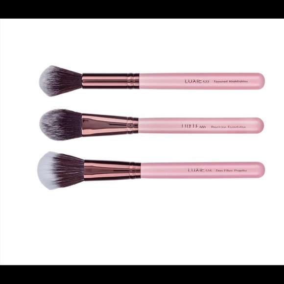 Luxie Other - Luxie 3 piece flawless complexion